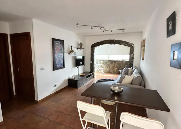 Apto boca cangrejo Netflix,parking,aire acondicionado y rent car